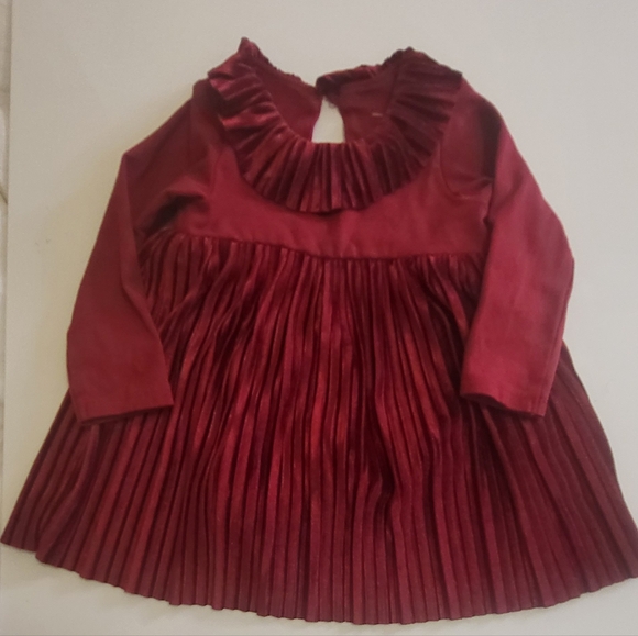 Bundle - Baby Dresses, 9 to 12 Months - Picture 1 of 5